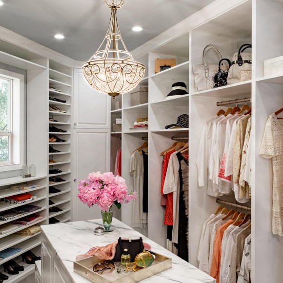 astarrcloset